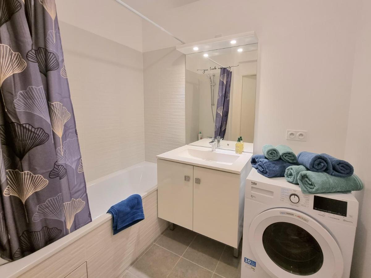 Apartment ***suite Regence * 5min & Shopping * New*** *