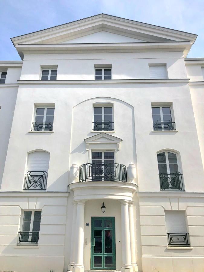 ***suite Regence * 5min & Shopping * New*** Apartment *