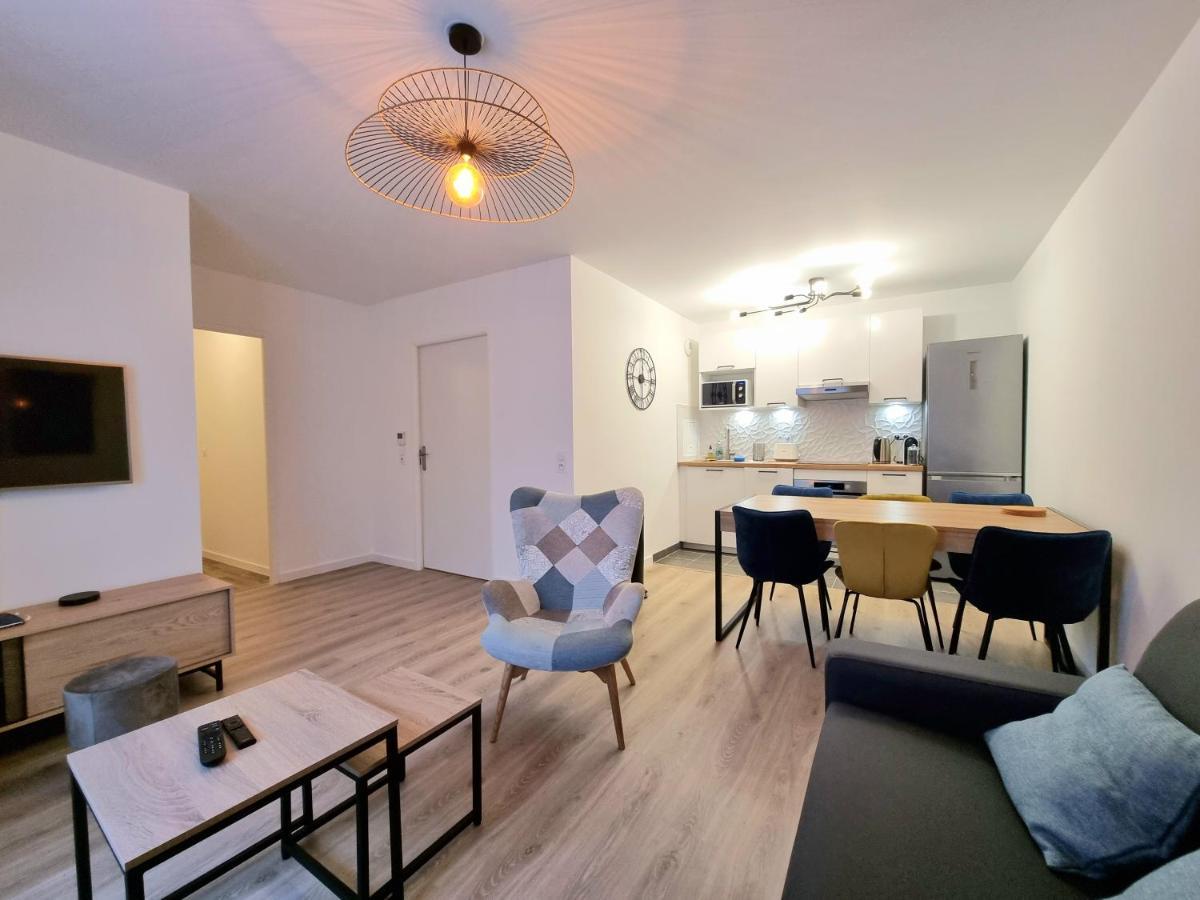 Apartment ***suite Regence * 5min & Shopping * New*** Serris